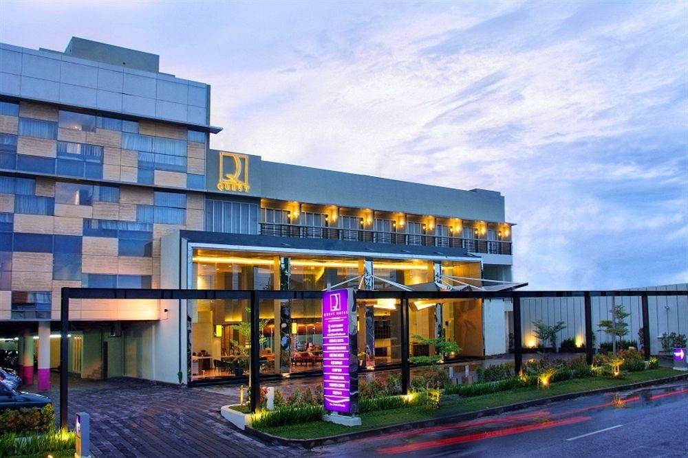 Quest Hotel Simpang Lima - Semarang By Aston Eksteriør billede