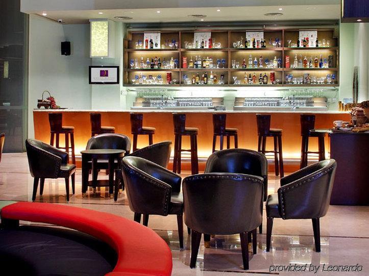 Quest Hotel Simpang Lima - Semarang By Aston Restaurant billede